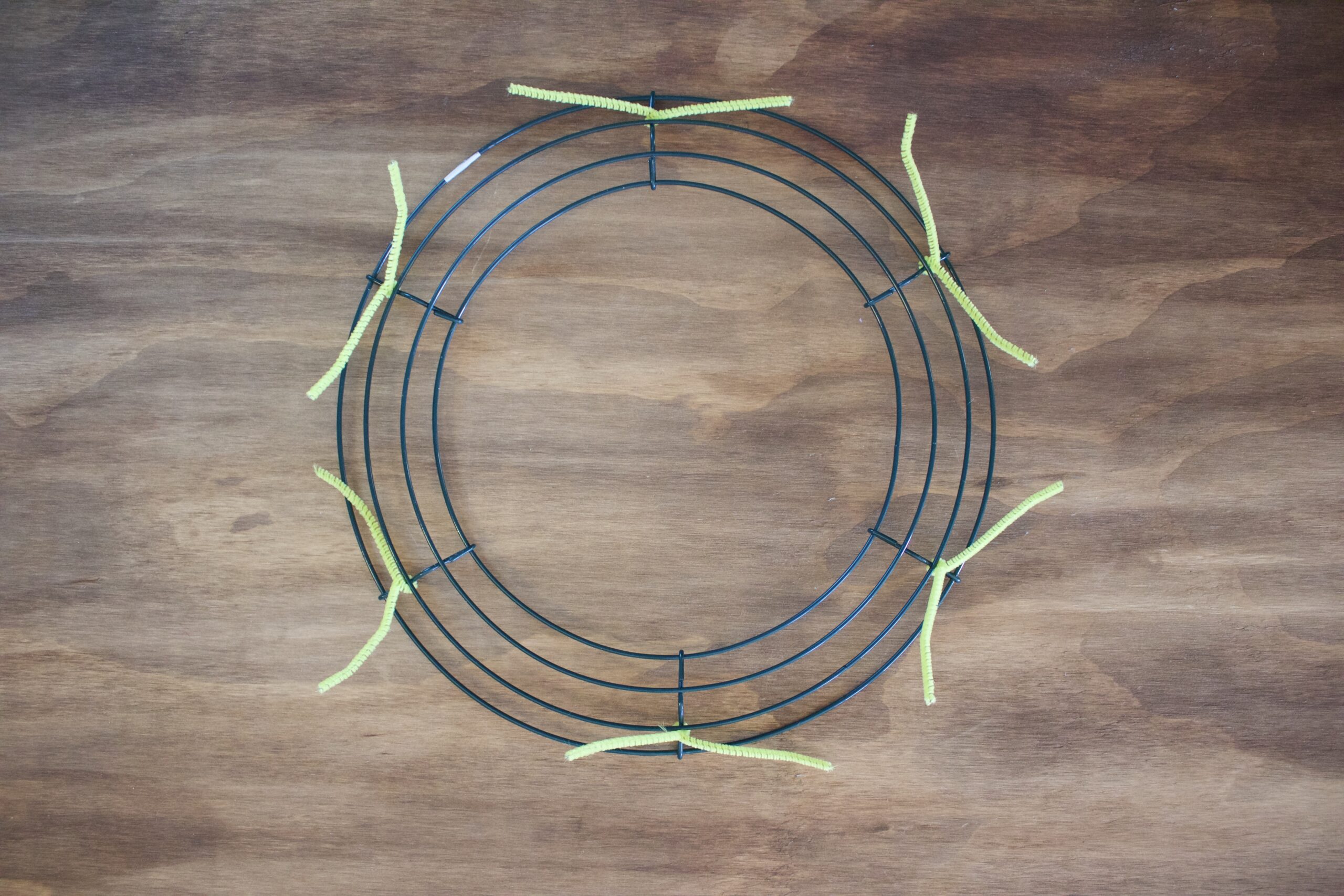wire wreath form