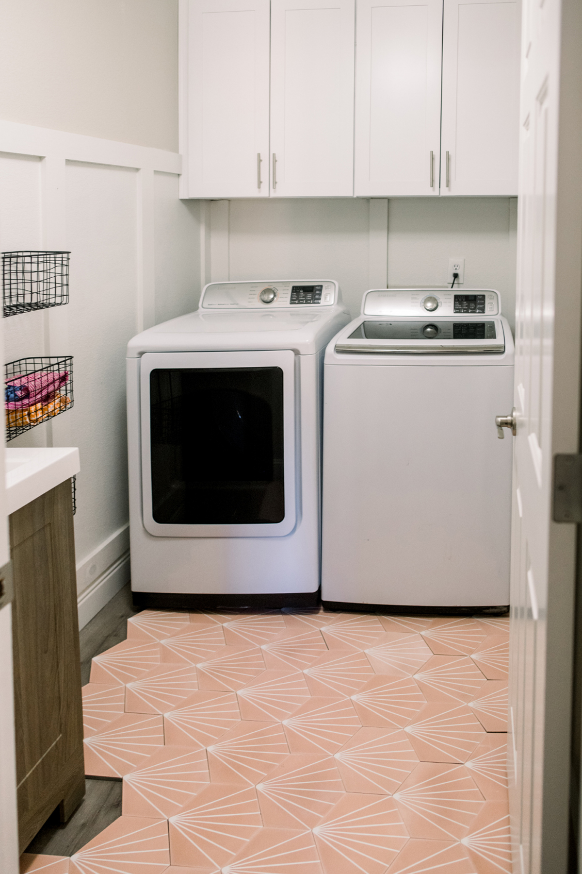 Basement Laundry Room Design