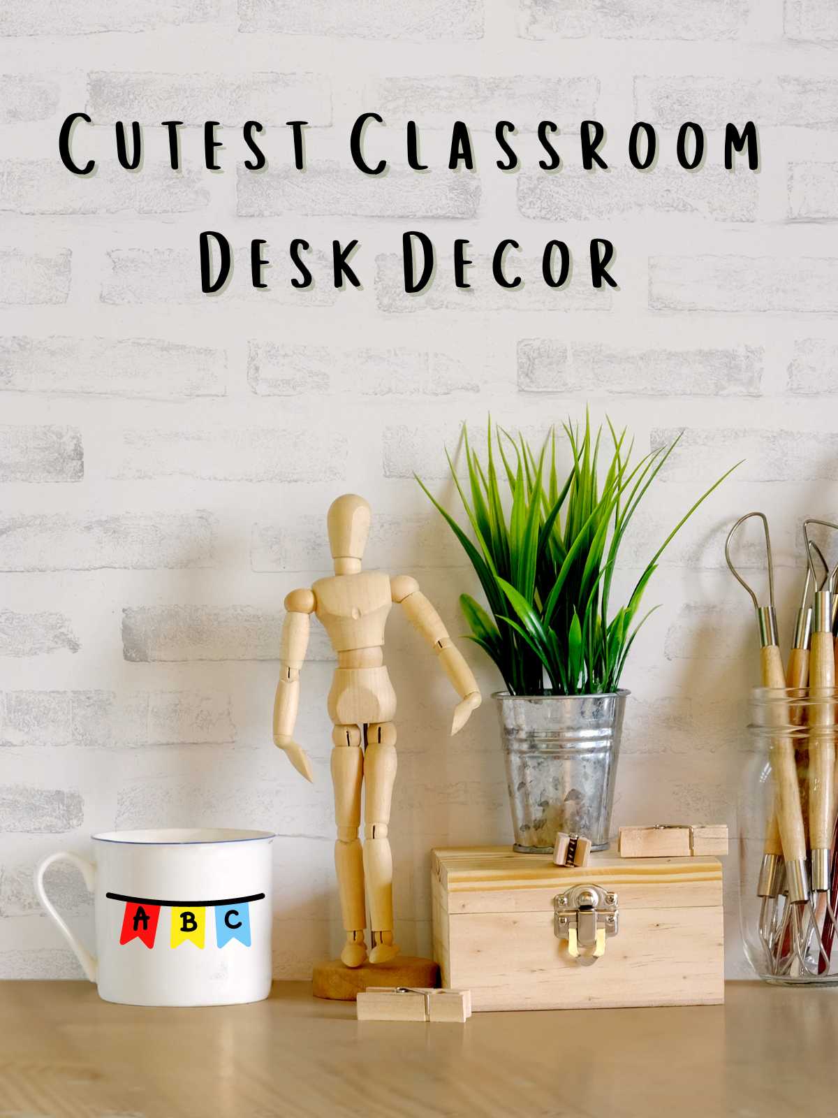 Classroom desk decor ideas
